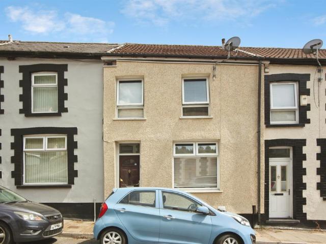 House for sale in Pontygwaith, Wales