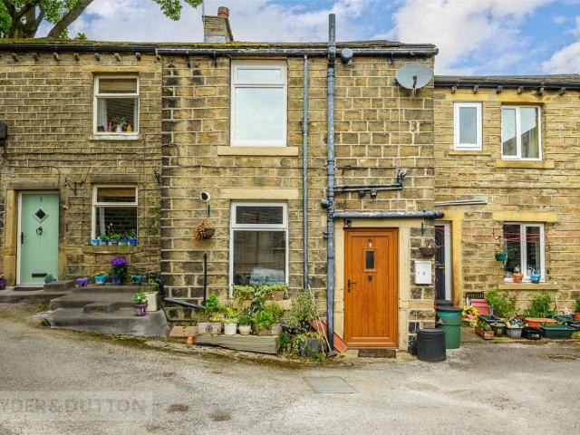 House for sale in Holme Valley, Honley