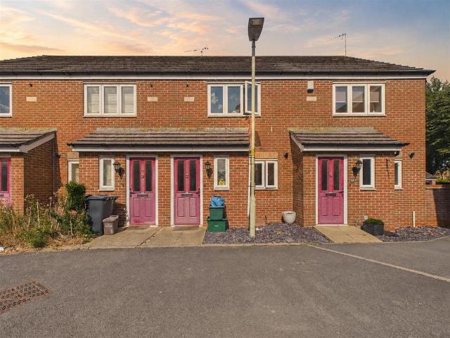 House for sale in Gloucester, Gloucestershire