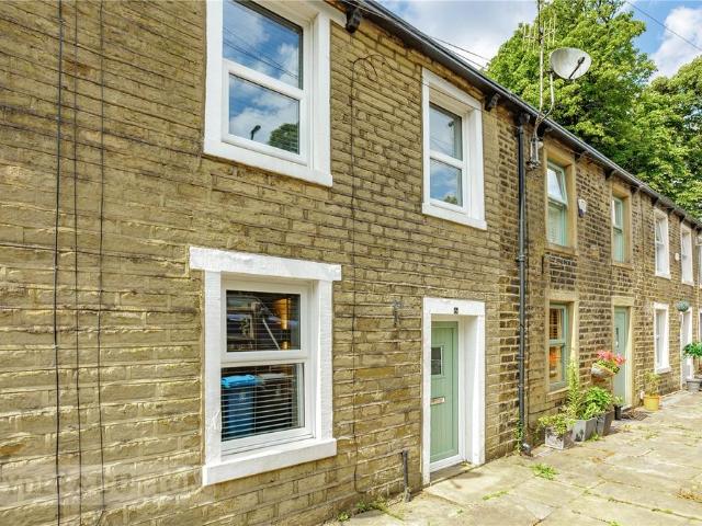 House for sale in Saddleworth, Pendock