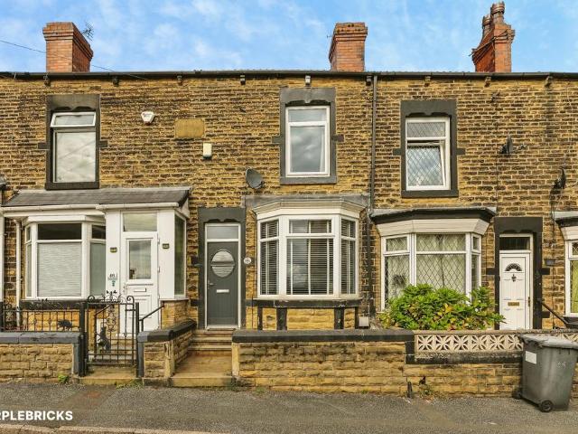 House for sale in Darfield, South Yorkshire