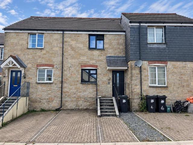 House for sale in Hallaze, Scredda