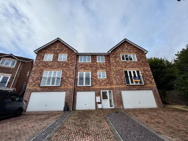 House for sale in Croespen-maen, Crumlin