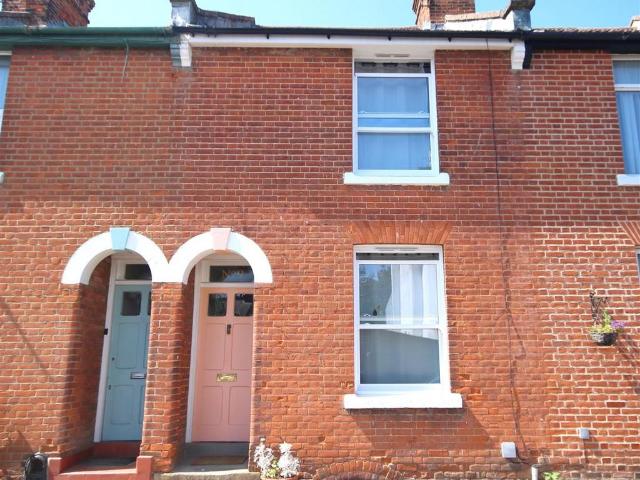 House for sale in Martyrs Field, The Bridge