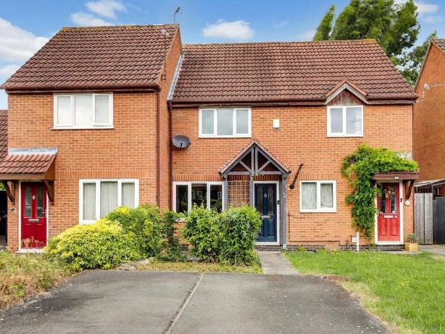 House for sale in Barton In Fabis, East Midlands