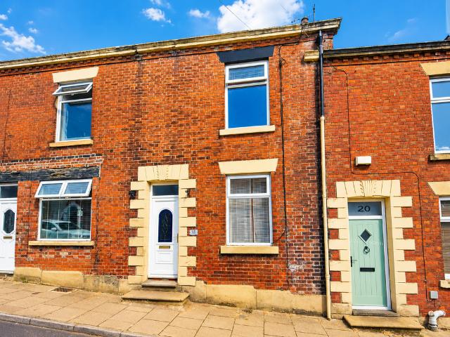 House for sale in Pendock, Greater Manchester