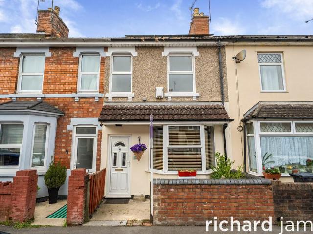 House for sale in Old Town, Swindon