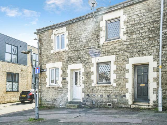 House for sale in Rodbourne, Swindon