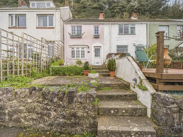 House for sale in Thistleboon, Mumbles ,the