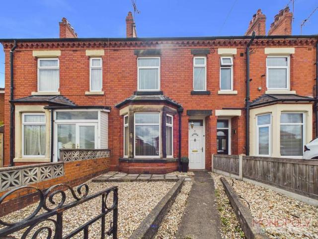 House for sale in Johnstown, Wales
