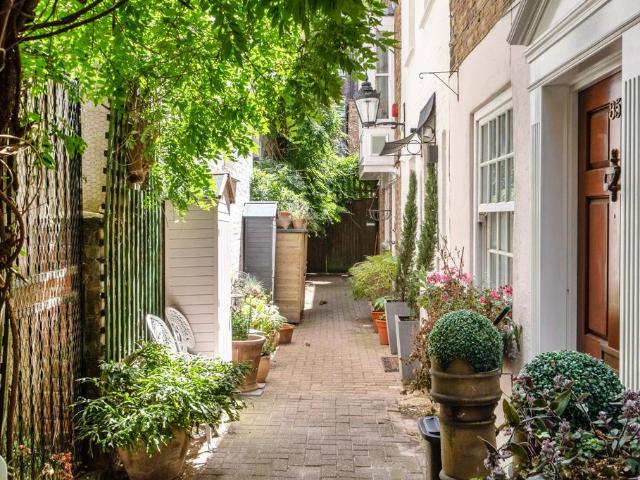 House for sale in Paddington, Greater London