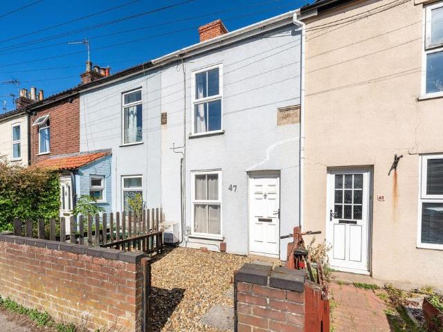 House for sale in New Catton, East Bank