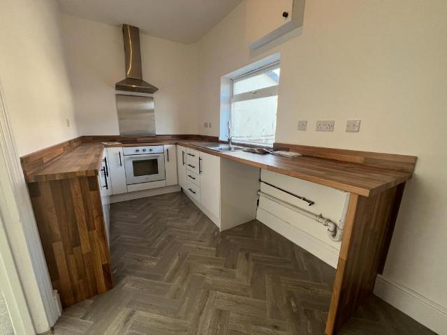 House for sale in Esh