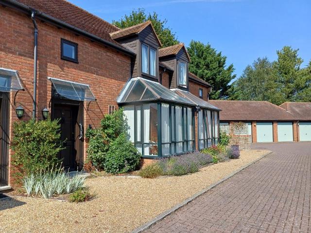 House for sale in Overy, South Oxfordshire