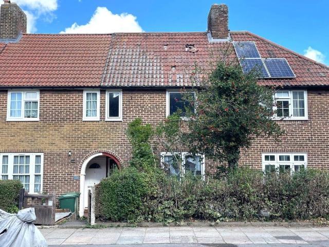 House for sale in London Borough of Lewisham, Greater London