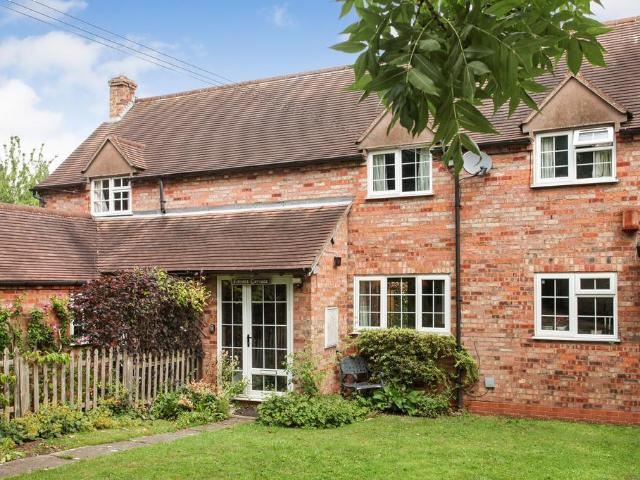 House for sale in Alderminster, Warwickshire
