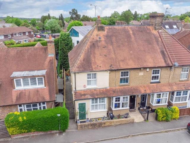 House for sale in Beaconsfield, Penn Bottom