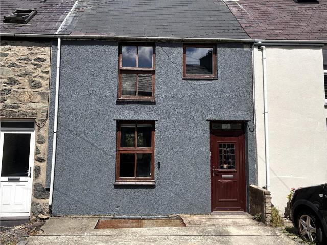 House for sale in Clwt-y-bont, Deiniolen