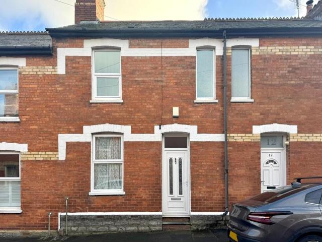 House for sale in Penarth Marina, Penarth