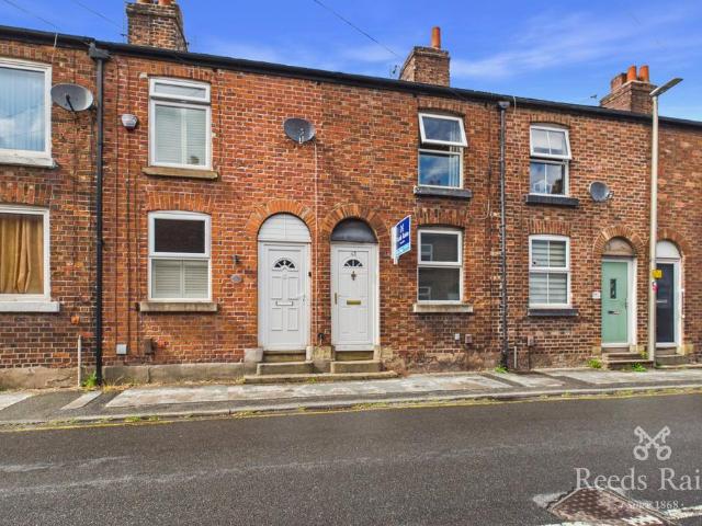 House for sale in Bollinbrook, Macclesfield