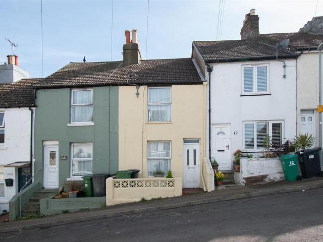 House for sale in Ore, Guestling Green