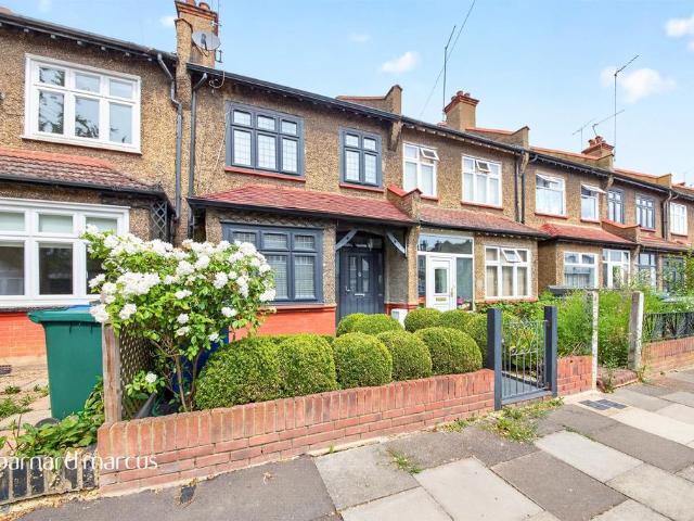 House for sale in Brunswick Park, Greater London