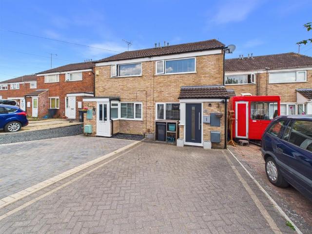 House for sale in Gloucester, Gloucestershire