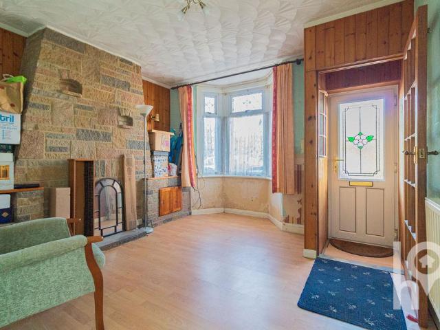 House for sale in Oad Street, Kent