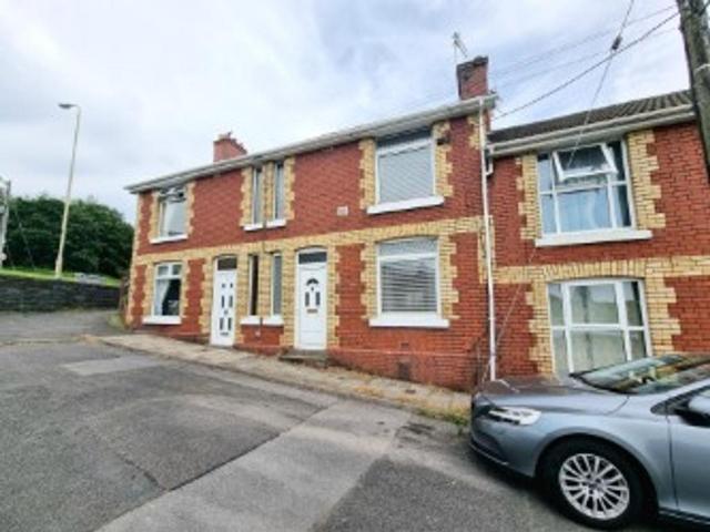 House for sale in Ynysawdre, Brynmenyn