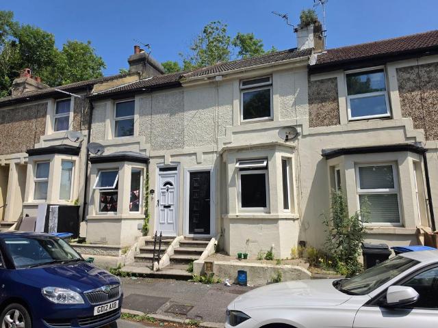 House for sale in Buckland, Ash