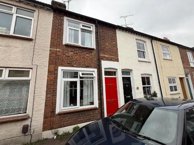 House for sale in Victoria Park, Aylesbury