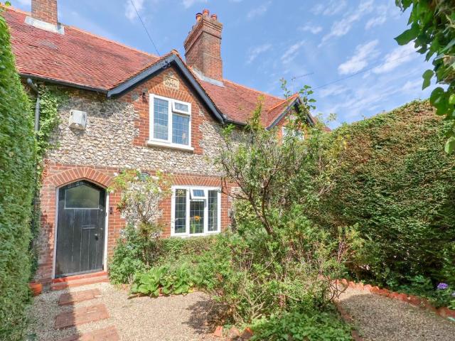 House for sale in Daws Hill, Cressex