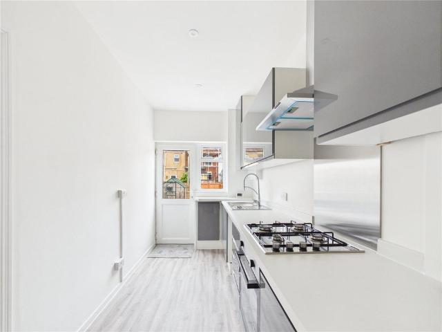 House for sale in Paintworks, Bristol