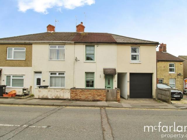 House for sale in Kingsdown, Swindon