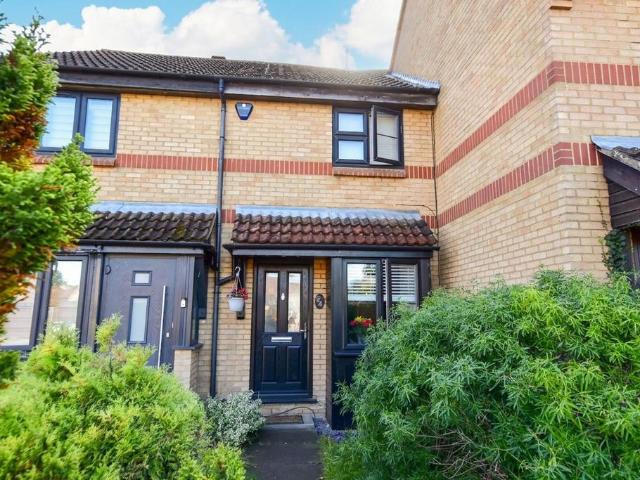 House for sale in Leavesden, Three Rivers