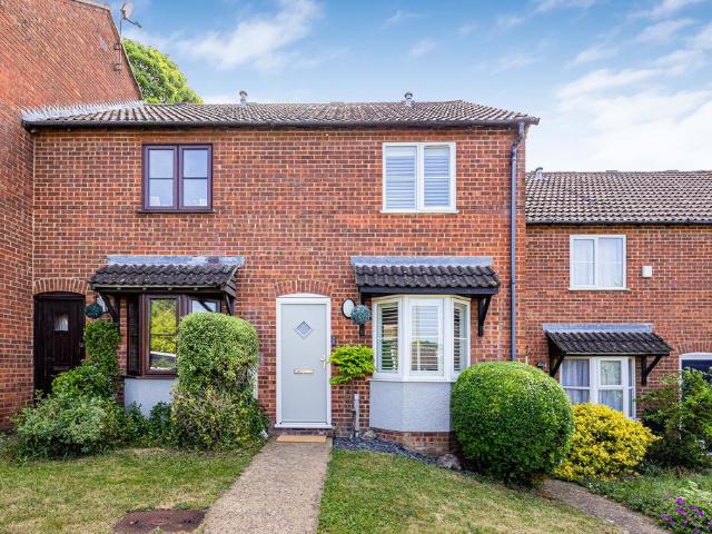 House for sale in Totteridge, Cressex