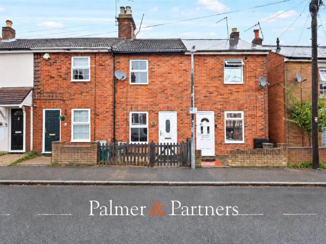 House for sale in Hythe, Colchester