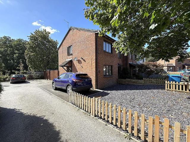 House for sale in Creekmoor, Poole