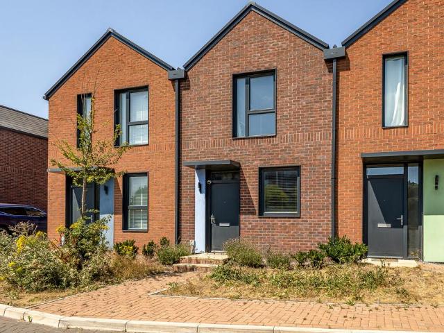 House for sale in Feckenham, City Of Bristol