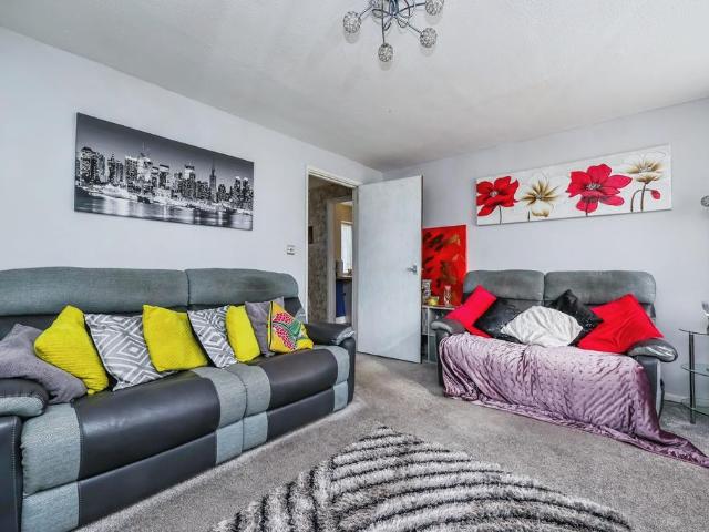 House for sale in Hempshill Vale, Haddon