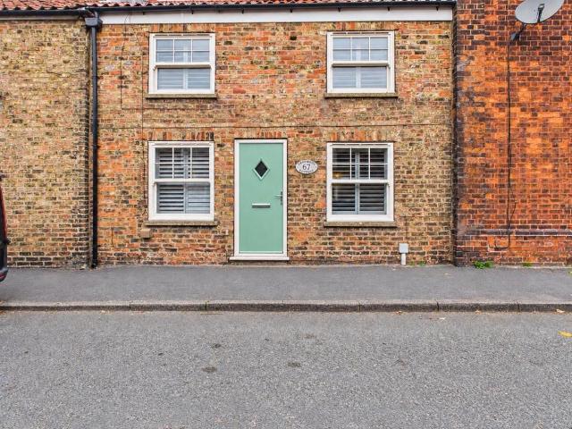 House for sale in Brandesburton, Hull and East Yorkshire