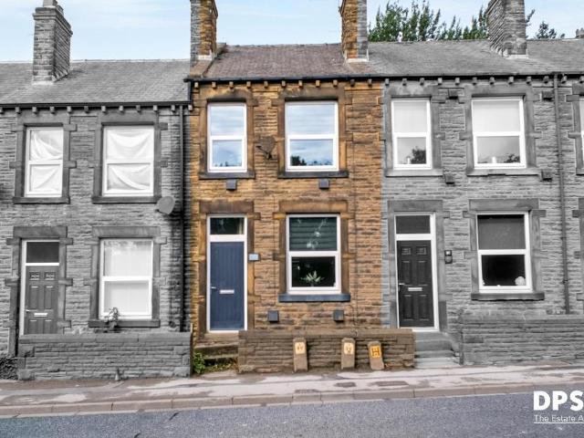 House for sale in Woodkirk, West Yorkshire