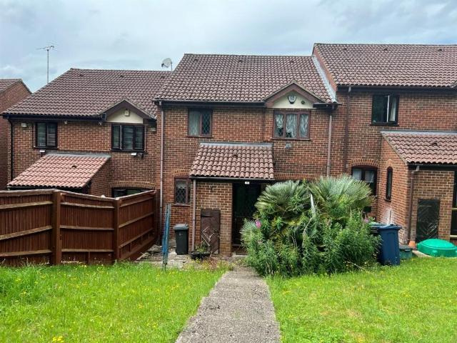 House for sale in Totteridge, Cressex