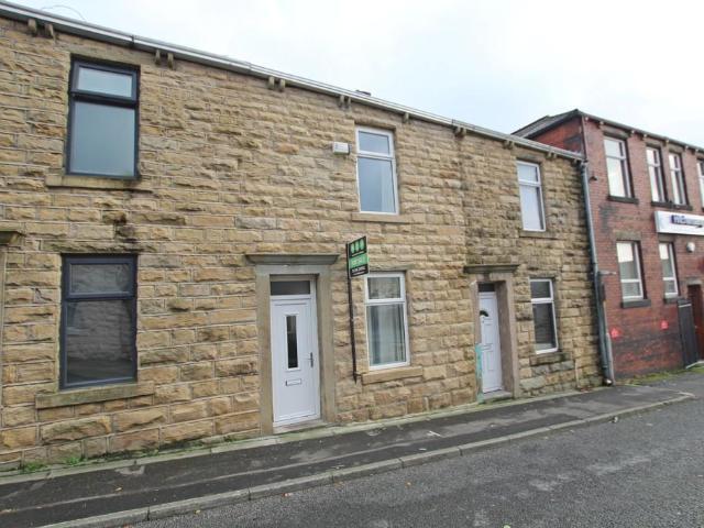 House for sale in Milnshaw, Backburn