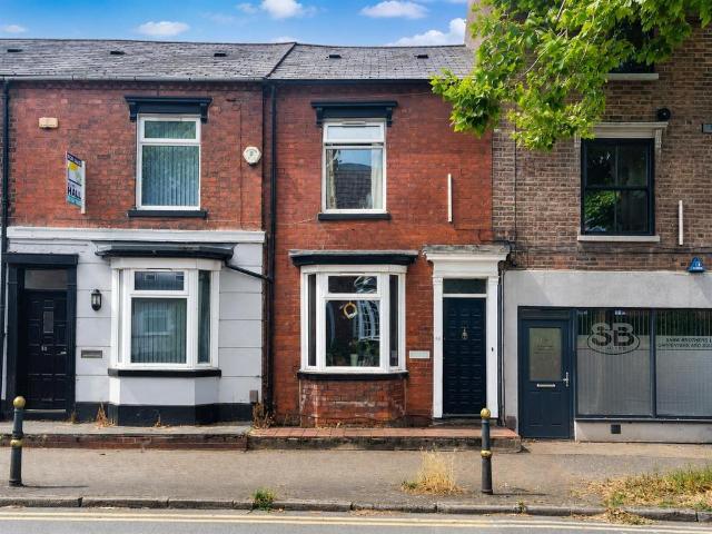 House for sale in Stourbridge, West Midlands