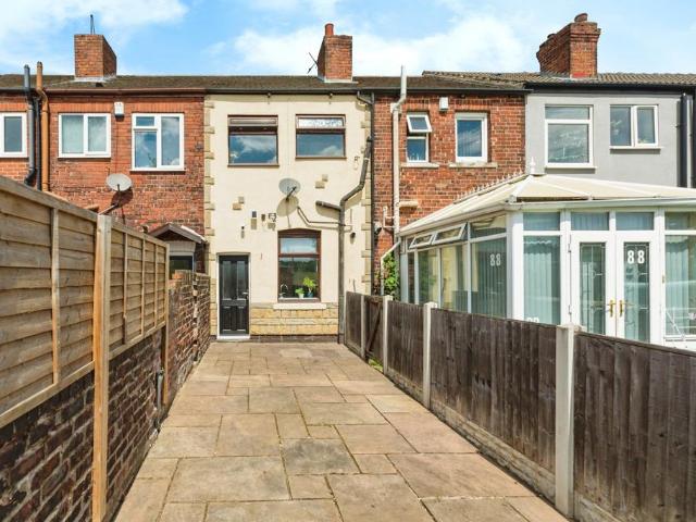 House for sale in Clifton, South Yorkshire
