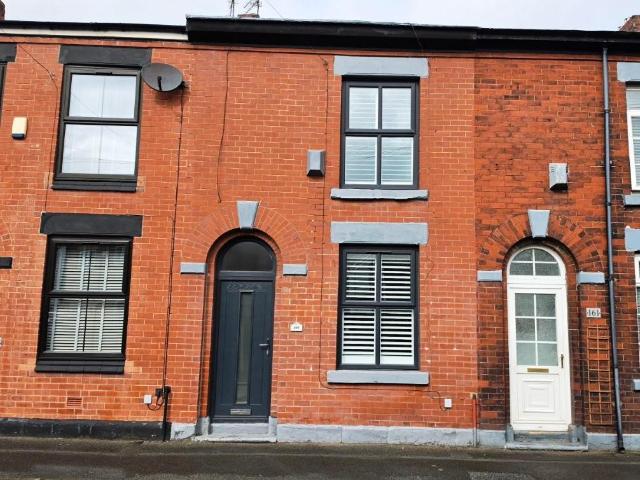 House for sale in Droylsden, Tameside