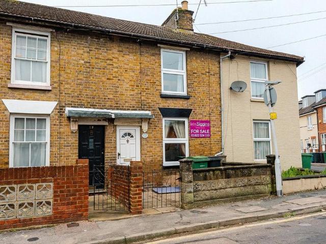 House for sale in Penenden Heath, Maidstone