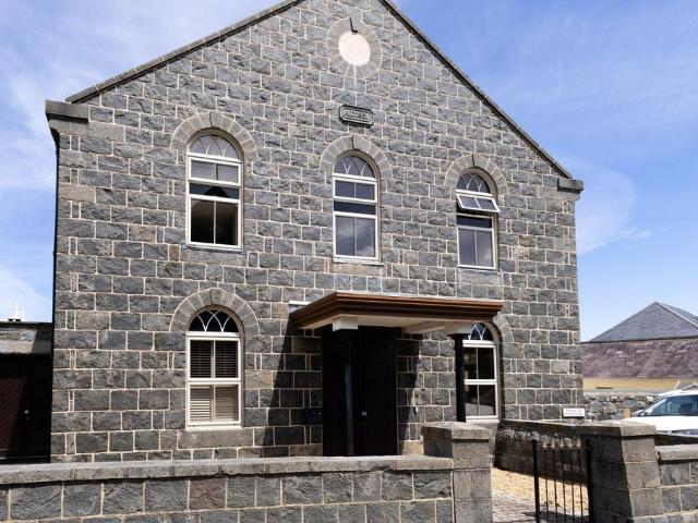 House for sale in High Field, York