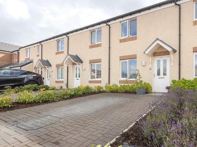 House for sale in West Calder, Scotland